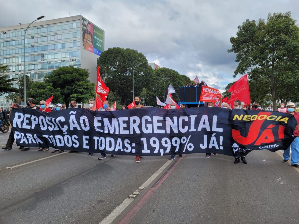 Servidores federais realizam mobilização por reajuste salarial em Brasília  - Sindprevs RN